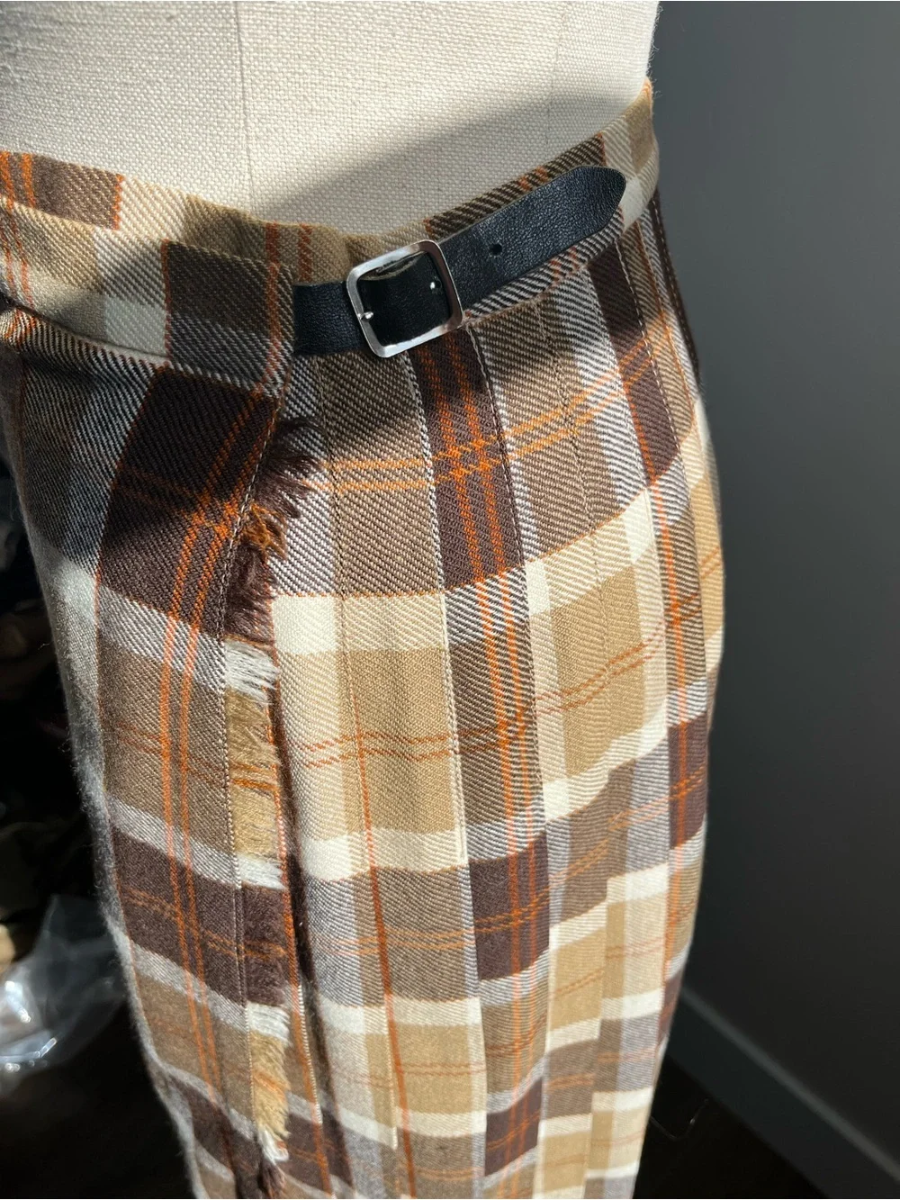 Vintage Scottish Pure Wool Plaid Pleated Midi Skirt Brown Tartan Side Buckle S